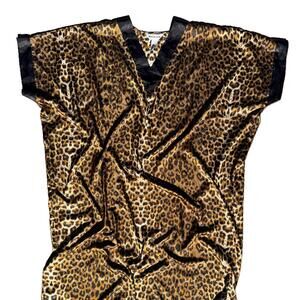 Winlar Leopard Satin Kaftan 1990s